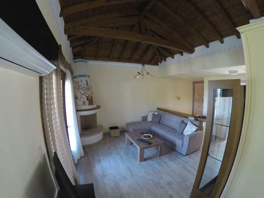 Villa Paradise Samos Town Exteriör bild