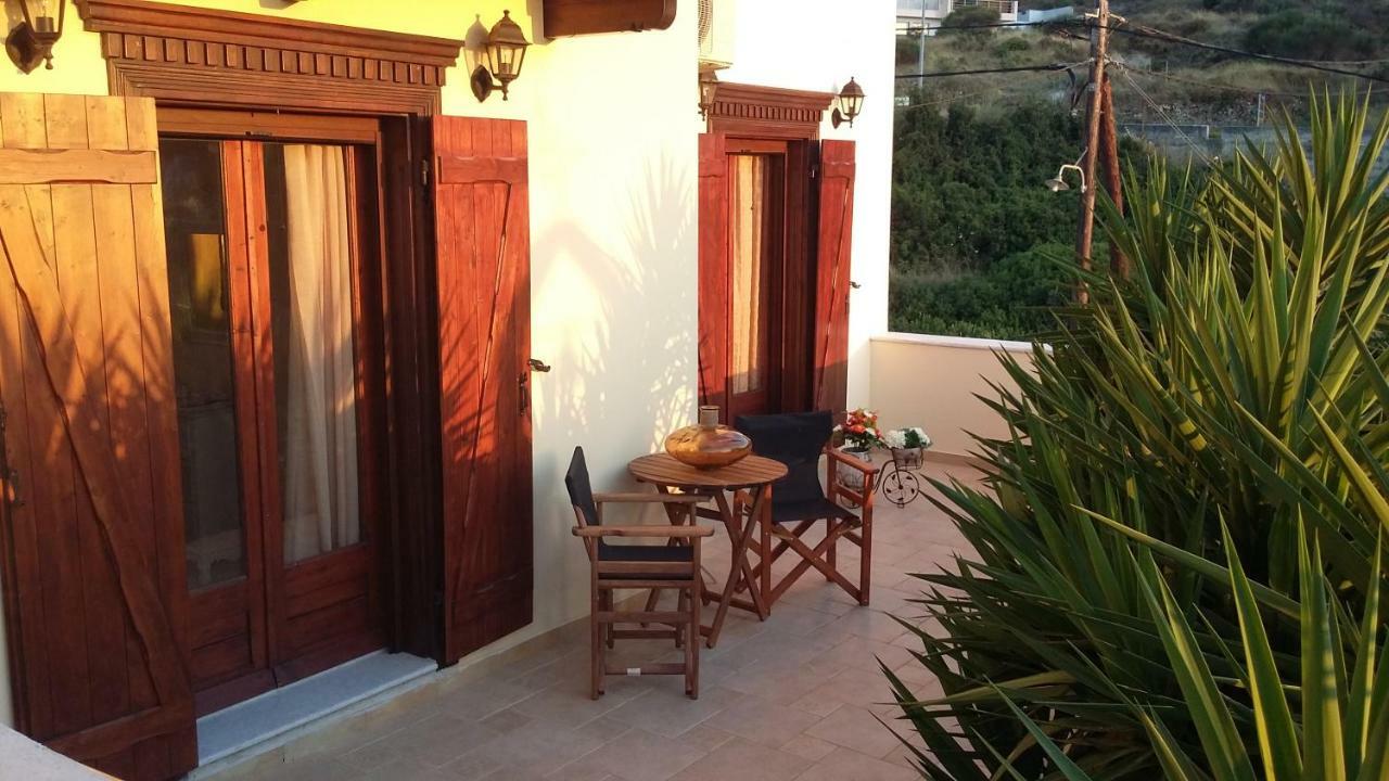 Villa Paradise Samos Town Exteriör bild